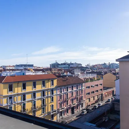 Skyview - Penthouse Few Steps From Metro Milano