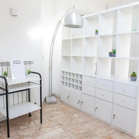 Lejlighed Skyview - Penthouse Few Steps From Metro *