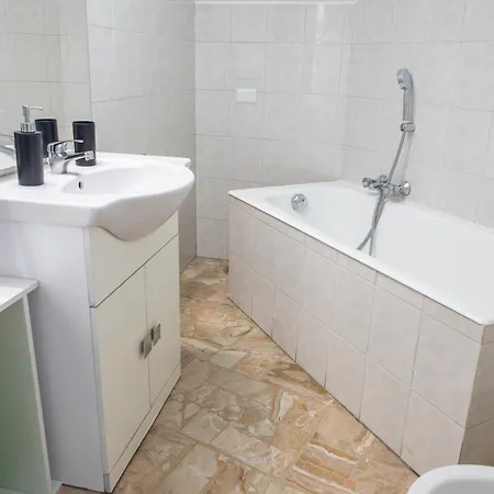 Lejlighed Skyview - Penthouse Few Steps From Metro Milano