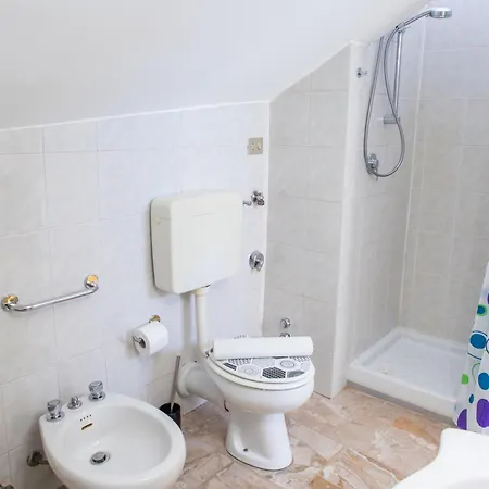 Skyview - Penthouse Few Steps From Metro * Milan